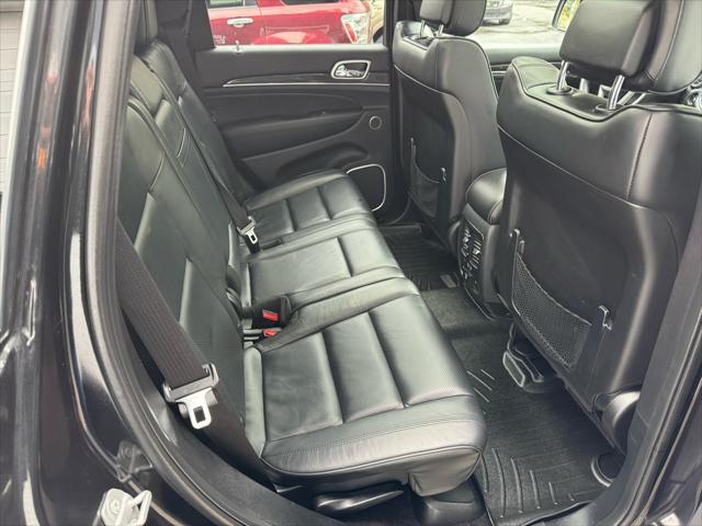 used 2015 Jeep Grand Cherokee car, priced at $23,450