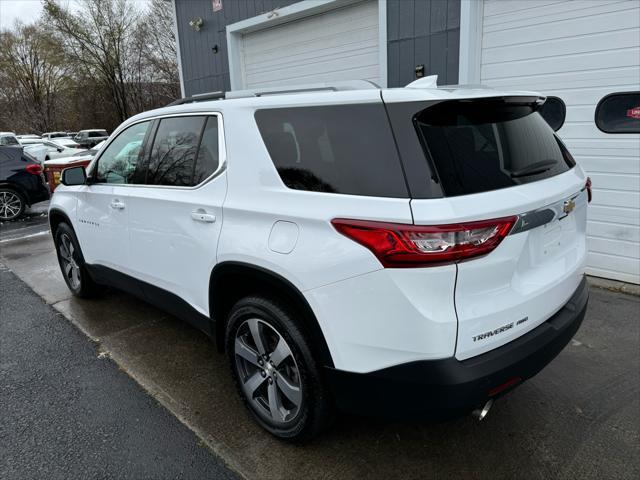 used 2018 Chevrolet Traverse car, priced at $15,950