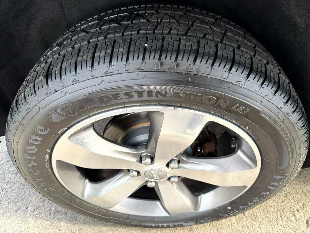 used 2015 Jeep Grand Cherokee car, priced at $11,450
