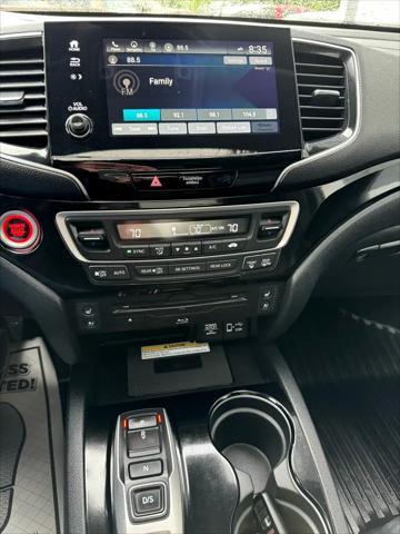 used 2021 Honda Pilot car, priced at $26,450