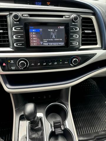 used 2016 Toyota Highlander car, priced at $14,350