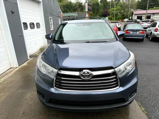 used 2016 Toyota Highlander car, priced at $14,350