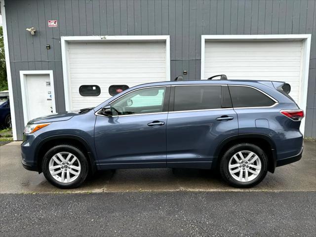 used 2016 Toyota Highlander car, priced at $14,350