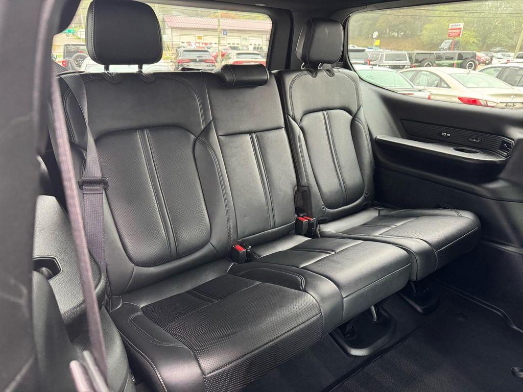 used 2022 Jeep Wagoneer car, priced at $33,950