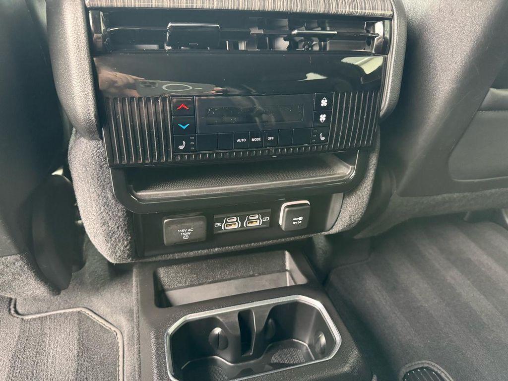 used 2022 Jeep Wagoneer car, priced at $33,950