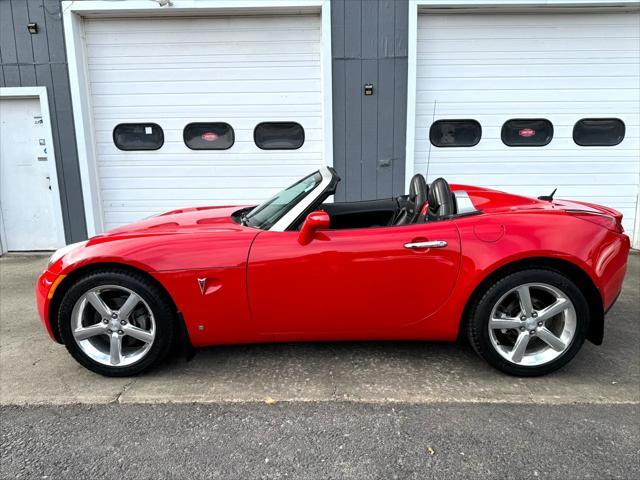 used 2009 Pontiac Solstice car, priced at $12,450