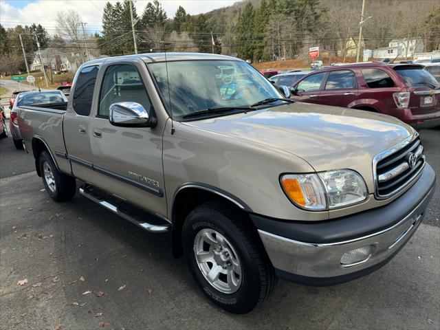 used 2002 Toyota Tundra car, priced at $13,950