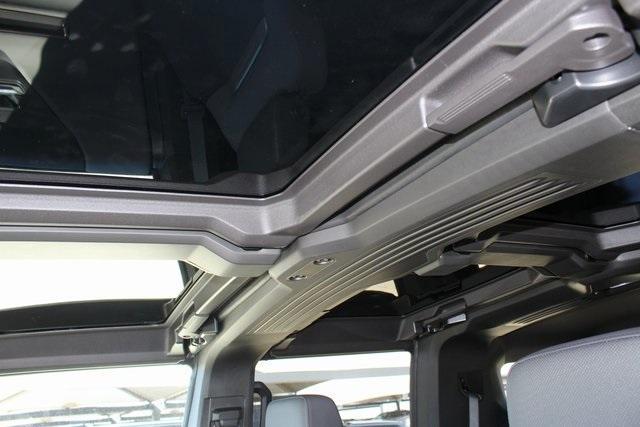 new 2025 GMC HUMMER EV SUV car, priced at $106,184