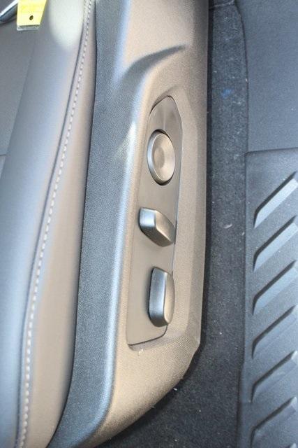 new 2026 GMC Canyon car, priced at $47,044