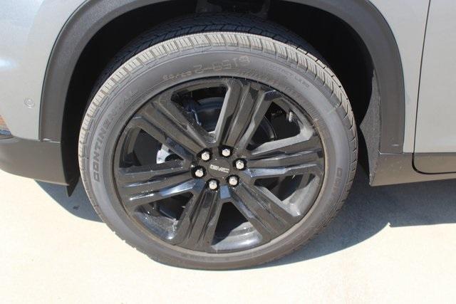 new 2026 GMC Acadia car, priced at $56,290