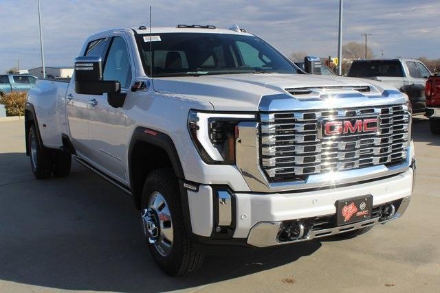 new 2025 GMC Sierra 3500 car, priced at $93,980