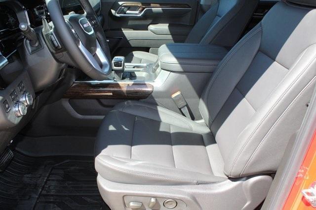 new 2025 GMC Sierra 1500 car, priced at $62,000