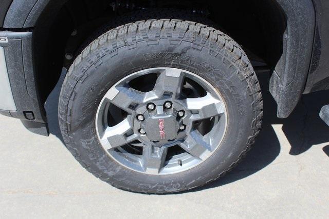 new 2025 GMC Sierra 2500 car, priced at $76,539