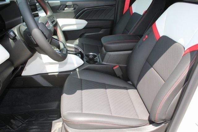 new 2025 GMC Canyon car, priced at $57,419