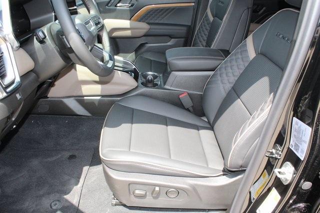 new 2025 GMC Canyon car, priced at $53,789