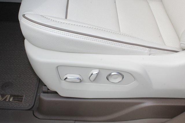 new 2025 GMC Yukon car, priced at $88,210
