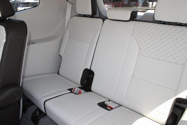 new 2025 GMC Acadia car, priced at $63,009