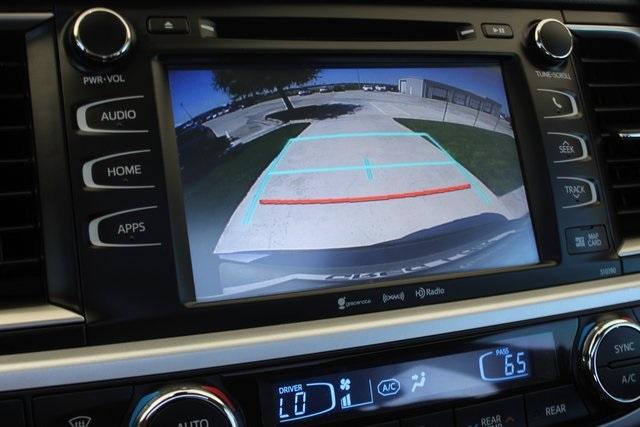 used 2019 Toyota Highlander car, priced at $29,950