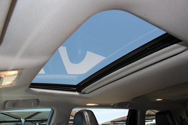 used 2019 Toyota Highlander car, priced at $29,950