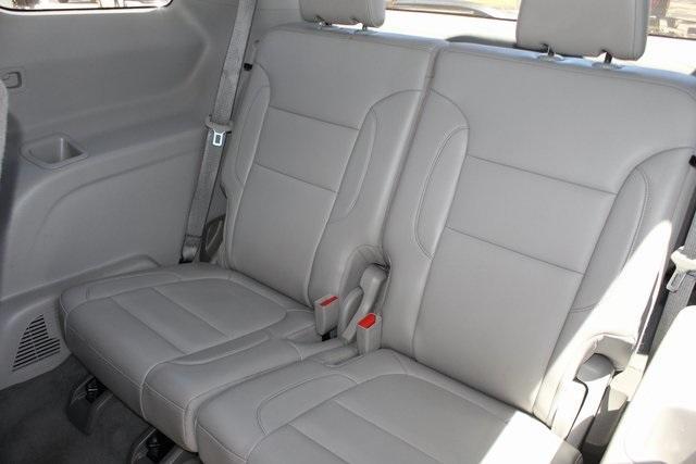 used 2023 GMC Acadia car, priced at $29,950