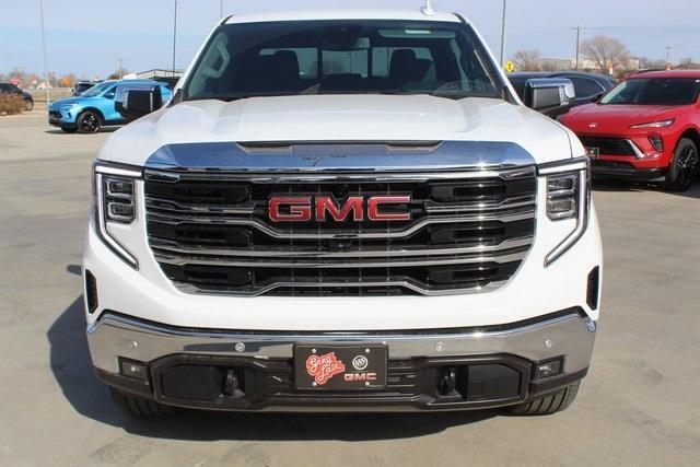 new 2025 GMC Sierra 1500 car, priced at $69,889