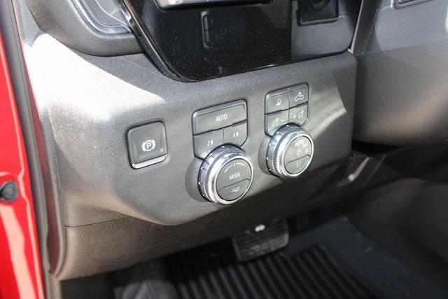 new 2025 GMC Sierra 1500 car, priced at $55,405