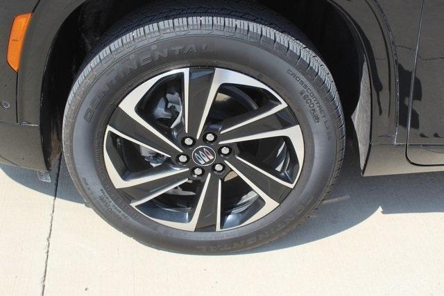 used 2025 Buick Enclave car, priced at $49,950