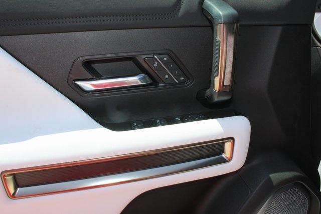 new 2025 GMC HUMMER EV SUV car, priced at $101,684