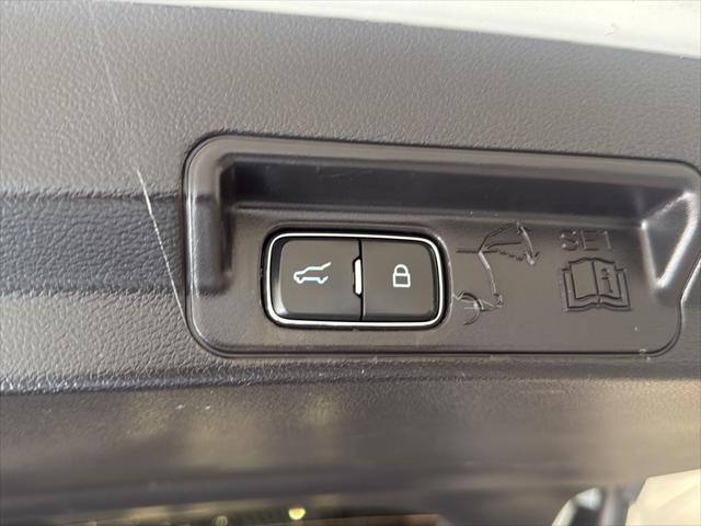 used 2022 Ford Explorer car, priced at $40,990