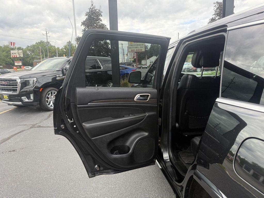used 2014 Jeep Grand Cherokee car, priced at $12,890