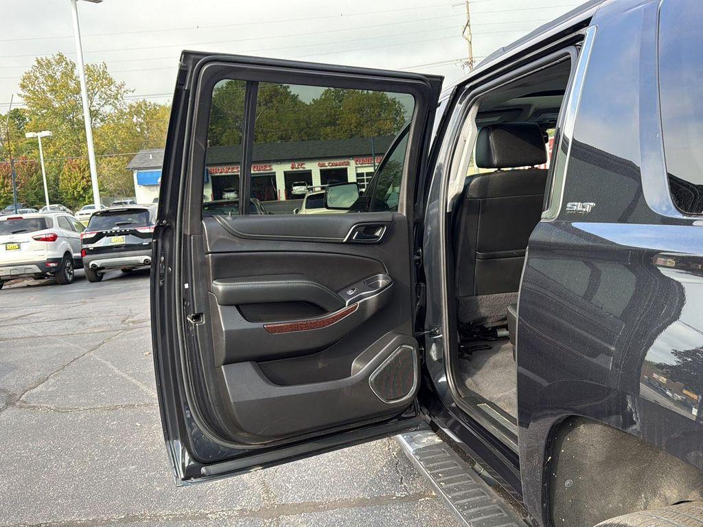 used 2020 GMC Yukon XL car, priced at $33,990