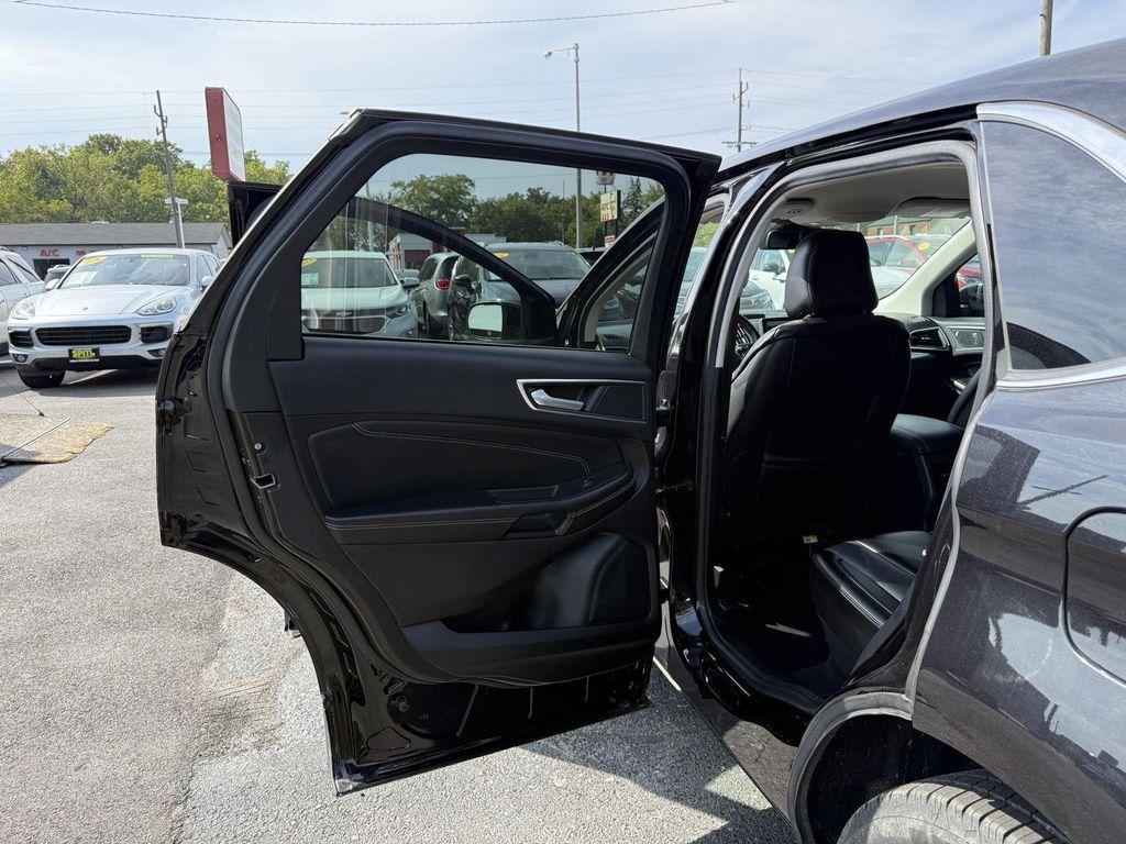 used 2022 Ford Edge car, priced at $19,990