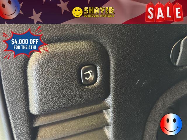 used 2016 Jeep Grand Cherokee car, priced at $39,990
