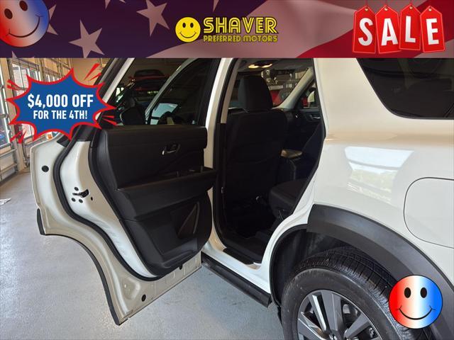 used 2022 Nissan Pathfinder car, priced at $24,990