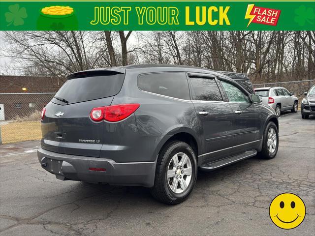 used 2009 Chevrolet Traverse car, priced at $6,790