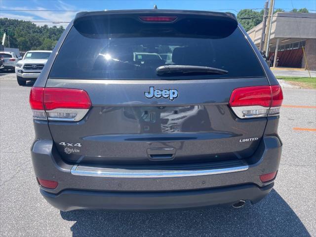 used 2015 Jeep Grand Cherokee car, priced at $14,900
