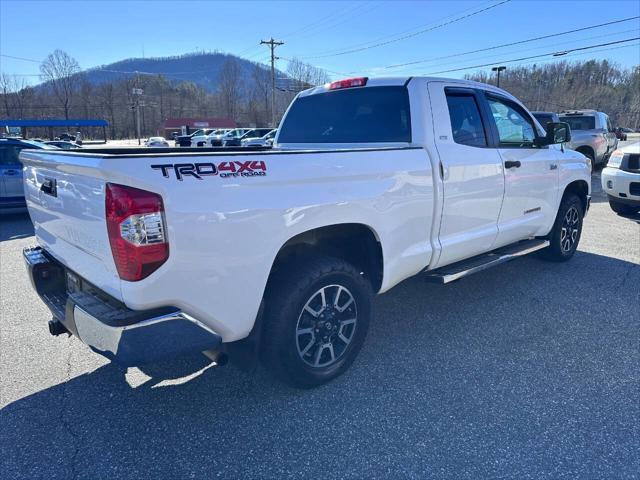 used 2014 Toyota Tundra car, priced at $21,900