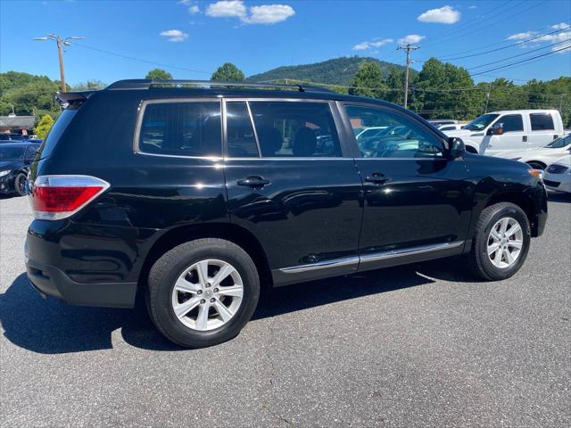 used 2012 Toyota Highlander car, priced at $12,900