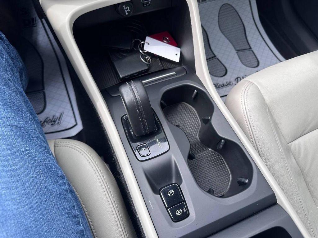 used 2019 Volvo XC40 car, priced at $14,900
