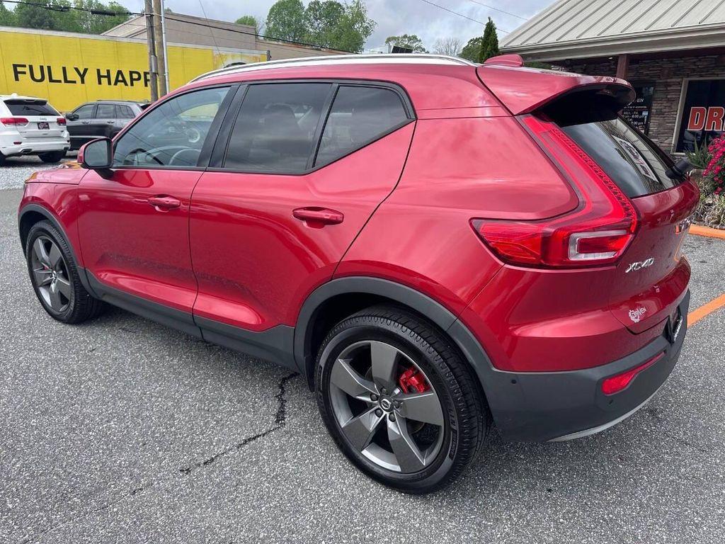 used 2019 Volvo XC40 car, priced at $14,900