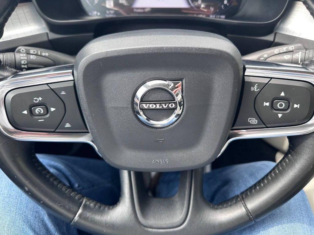 used 2019 Volvo XC40 car, priced at $14,900
