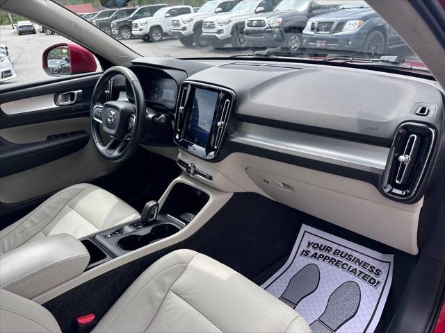 used 2019 Volvo XC40 car, priced at $18,500