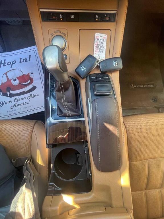 used 2016 Lexus ES 350 car, priced at $17,900