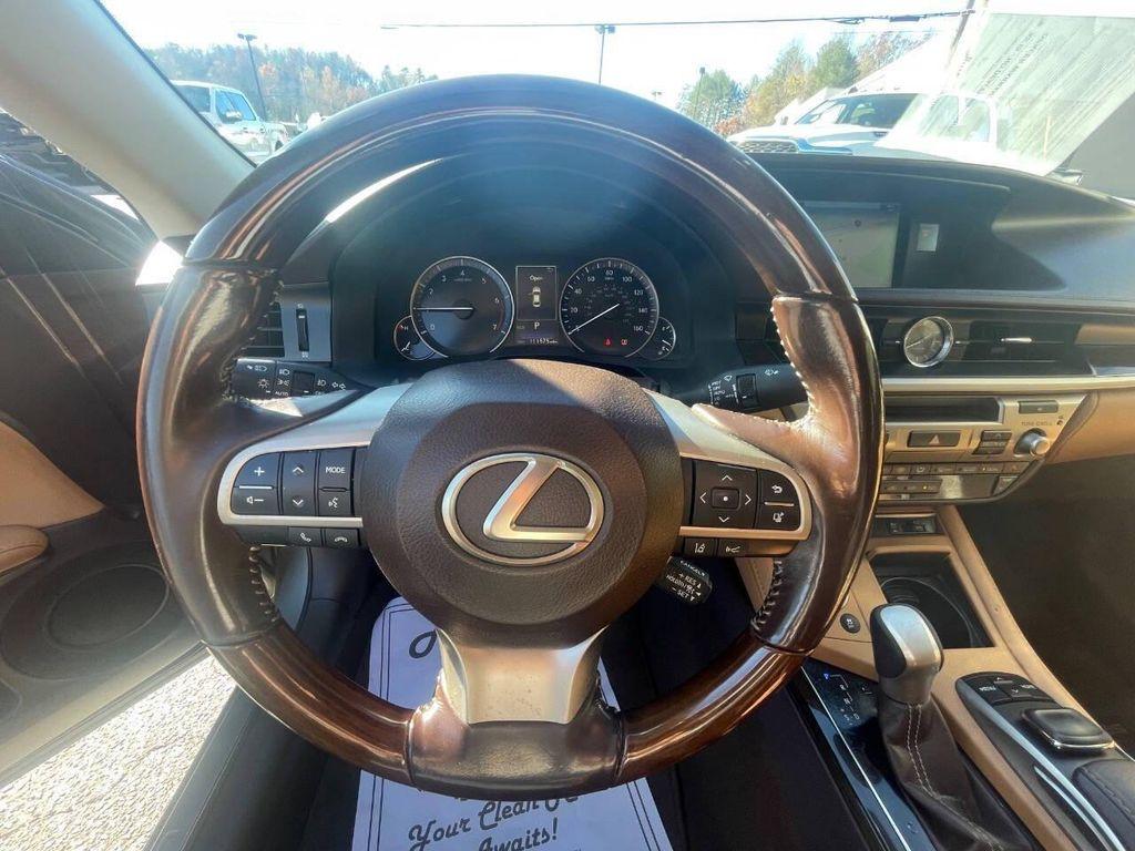 used 2016 Lexus ES 350 car, priced at $17,900