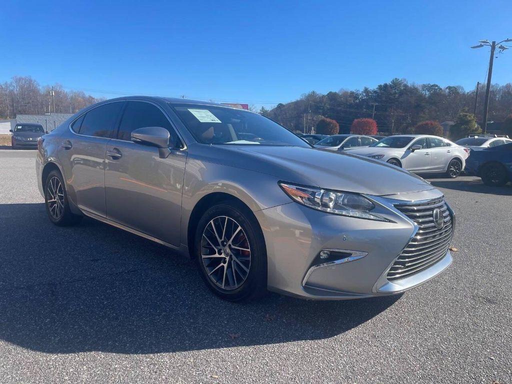 used 2016 Lexus ES 350 car, priced at $17,900