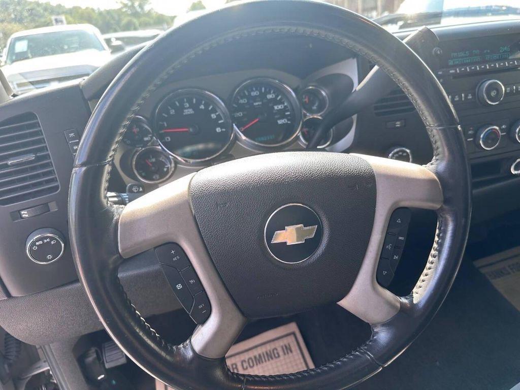 used 2009 Chevrolet Silverado 1500 car, priced at $13,900