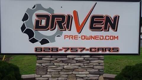 used 2009 Chevrolet Silverado 1500 car, priced at $13,900