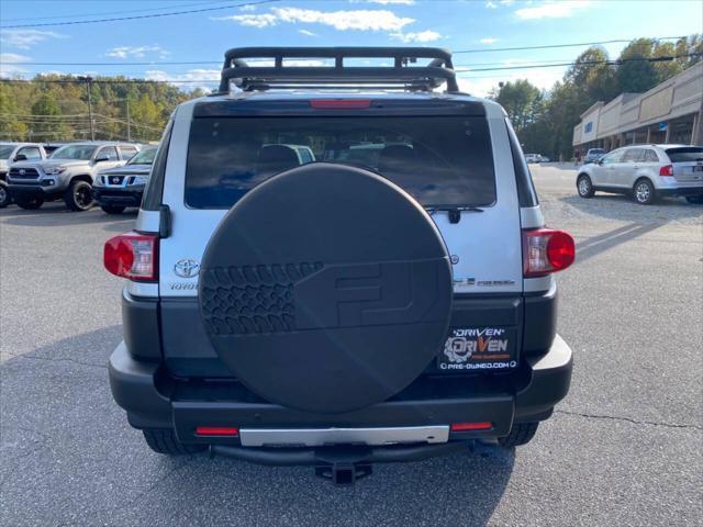 used 2008 Toyota FJ Cruiser car, priced at $16,900