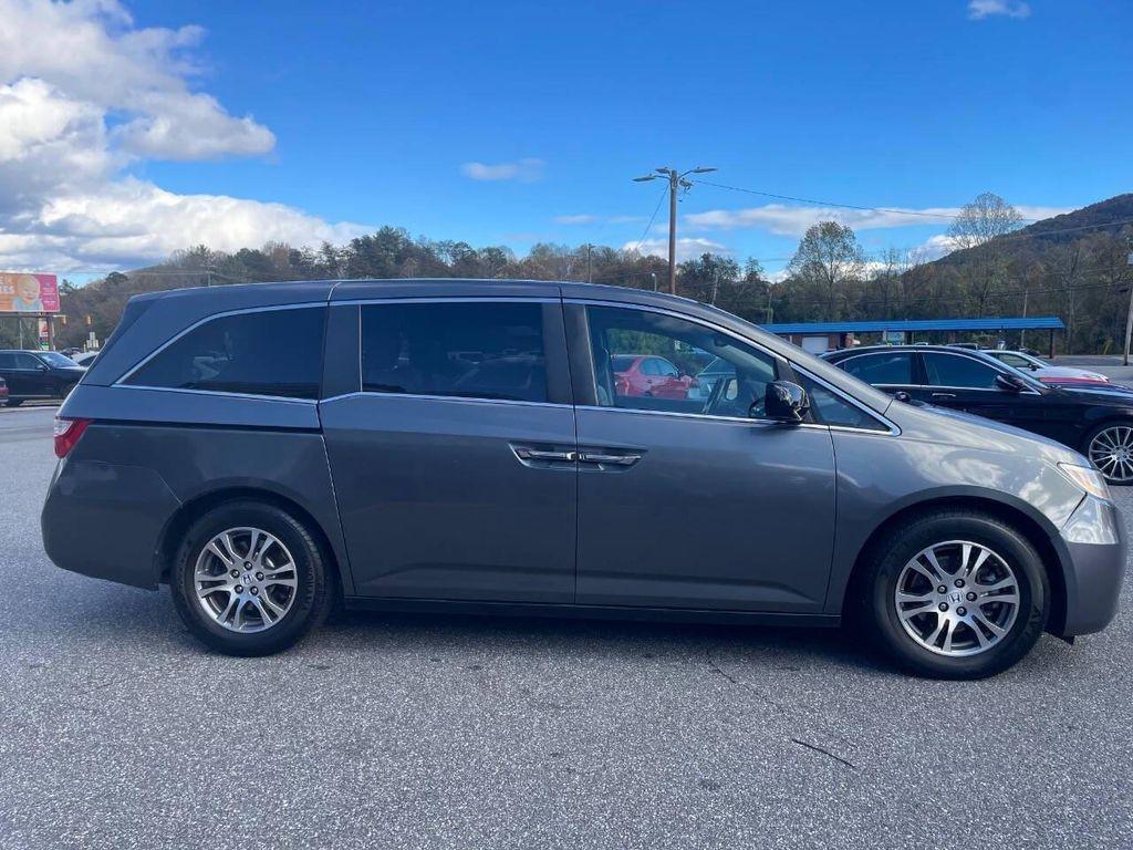 used 2013 Honda Odyssey car, priced at $9,900