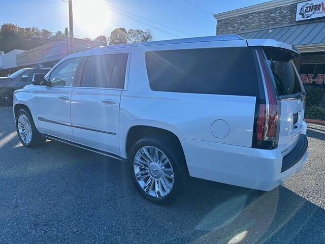 used 2018 Cadillac Escalade ESV car, priced at $28,900